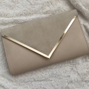 Stunning suede tan purse!
